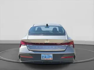 Hyundai ELANTRA 2024 SEL Sedán 4 puertas