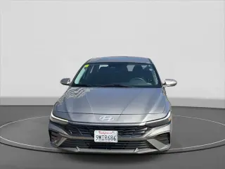 Hyundai ELANTRA 2024 SEL Sedán 4 puertas