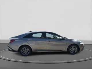 Hyundai ELANTRA 2024 SEL Sedán 4 puertas