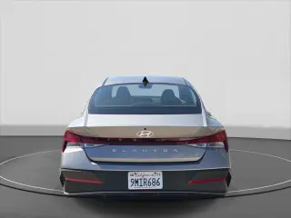 Hyundai ELANTRA 2024 SEL Sedán 4 puertas