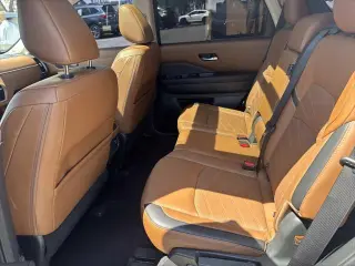 Nissan Pathfinder 2023 AWD Platinum 4dr SUV