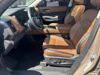 Nissan Pathfinder 2023 AWD Platinum 4dr SUV