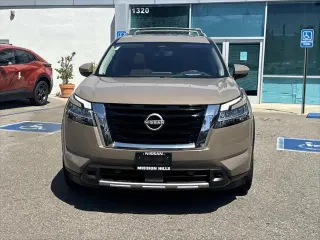 Nissan Pathfinder 2023 AWD Platinum 4dr SUV
