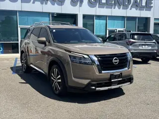 Nissan Pathfinder 2023 AWD Platinum 4dr SUV