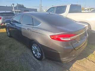 Ford Fusion 2017 SE Sedán de 4 puertas