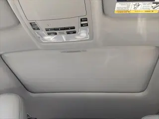 Toyota Highlander Hybrid 2019 AWD XLE 4dr SUV