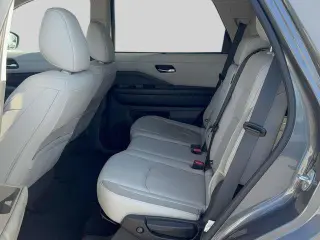 Nissan Pathfinder 2023 AWD SL 4dr SUV