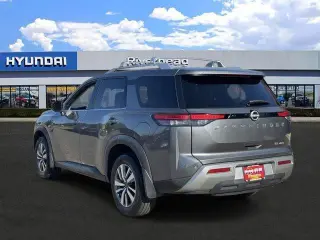 Nissan Pathfinder 2023 AWD SL 4dr SUV