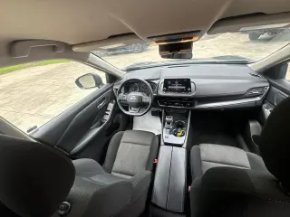 Nissan Rogue 2025 SV Crossover de 4 puertas
