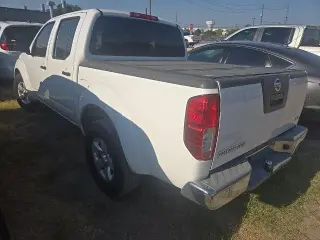 Nissan Frontier 2012 4x2 S 4dr Crew Cab SWB Pickup 6M