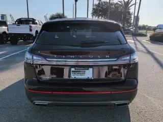 Lincoln Nautilus 2024 AWD Reserve 4dr SUV
