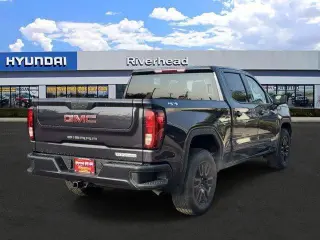 GMC Sierra 1500 2022 4x4 Elevation 4 puertas Crew Cab 5.8 pies SB