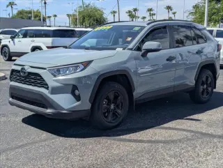 Toyota RAV4 2019 XLE 4dr SUV