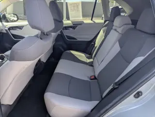 Toyota RAV4 2019 XLE 4dr SUV