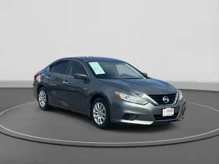 Nissan Altima 2018 2.5 S 4dr Sedán