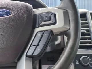 Ford F-150 2017 4x4 King Ranch 4dr SuperCrew 5.5 ft. SB