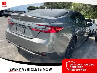 Toyota Camry 2025 SE 4dr Sedan