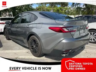 Toyota Camry 2025 SE 4dr Sedan