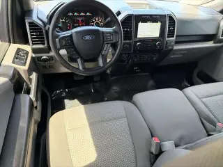Ford F-150 2018 4x4 King Ranch 4dr SuperCrew con motor de 5.5 ft. SB