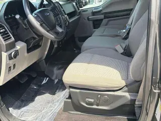 Ford F-150 2018 4x4 King Ranch 4dr SuperCrew con motor de 5.5 ft. SB