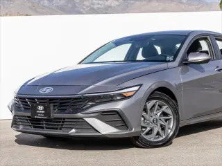 Hyundai ELANTRA 2024 SEL 4dr Sedán