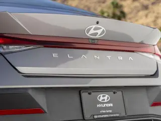 Hyundai ELANTRA 2024 SEL 4dr Sedán