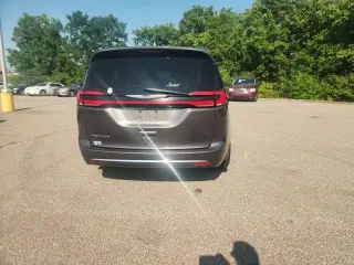 Chrysler Pacifica 2022 Touring L 4dr Mini-Van