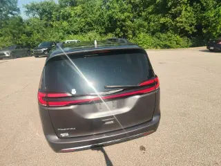Chrysler Pacifica 2022 Touring L 4dr Mini-Van