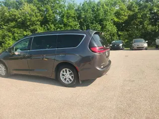Chrysler Pacifica 2022 Touring L 4dr Mini-Van