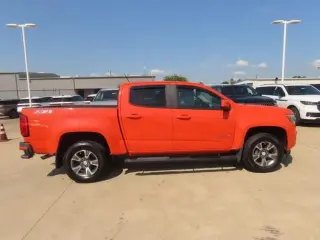 Chevrolet Colorado 2019 4x2 Z71 4dr Crew Cab 5 ft. SB
