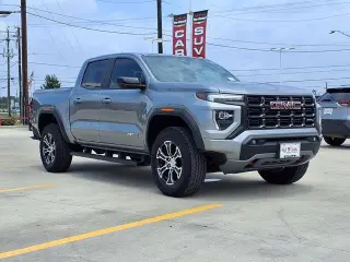 GMC Canyon 2023 4x4 AT4 4dr Crew Cab 5 ft. SB