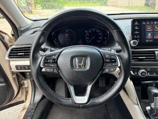 Honda Accord 2018 Touring 4dr Sedán (1.5T I4)