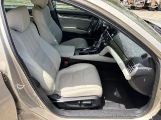 Honda Accord 2018 Touring 4dr Sedán (1.5T I4)