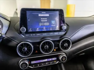 Nissan Sentra 2020 SV 4dr Sedán