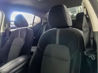 Nissan Sentra 2020 SV 4dr Sedán