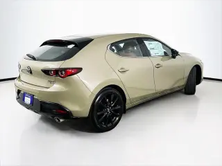 Mazda Mazda3 Hatchback 2025 AWD 2.5 Carbon Turbo 4dr Hatchback