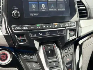 Odisea Honda 2019 Elite 4dr Minivan