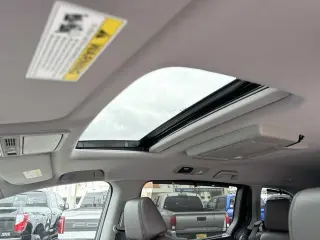 Odisea Honda 2019 Elite 4dr Minivan