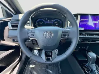 Toyota Camry 2026 SE 4dr Sedan