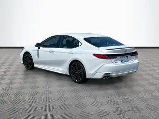 Toyota Camry 2026 SE 4dr Sedan