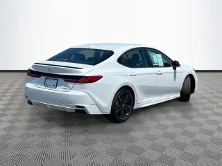 Toyota Camry 2026 SE 4dr Sedan