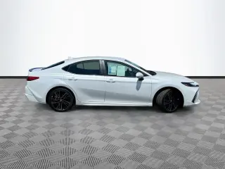 Toyota Camry 2026 SE 4dr Sedan