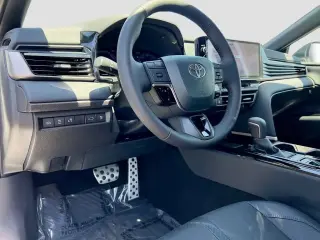 Toyota Camry 2026 SE 4dr Sedan