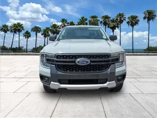 Ford Ranger 2024 4x2 XLT 4dr SuperCrew 5.0 ft. SB
