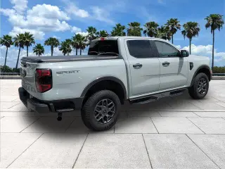 Ford Ranger 2024 4x2 XLT 4dr SuperCrew 5.0 ft. SB