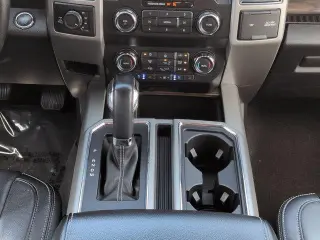 Ford F-150 2019 4x4 Lariat 4dr SuperCrew 5.5 ft. SB