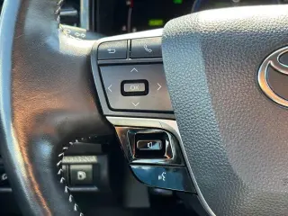 Toyota Camry 2025 SE sedán 4 puertas