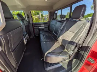 Ford F-250 Super Duty 2019 4x4 King Ranch 4dr Crew Cab 6.8 ft. SB Pickup