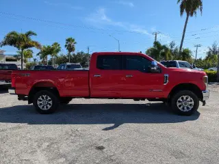Ford F-250 Super Duty 2019 4x4 King Ranch 4dr Crew Cab 6.8 ft. SB Pickup