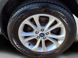 Ford Escape 2019 SEL 4dr SUV